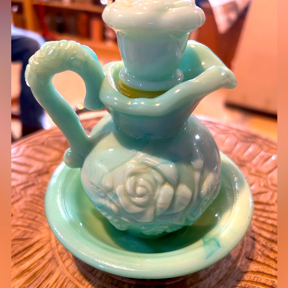 Vintage Avon jadite Green Glass Pitcher and Bowl Set